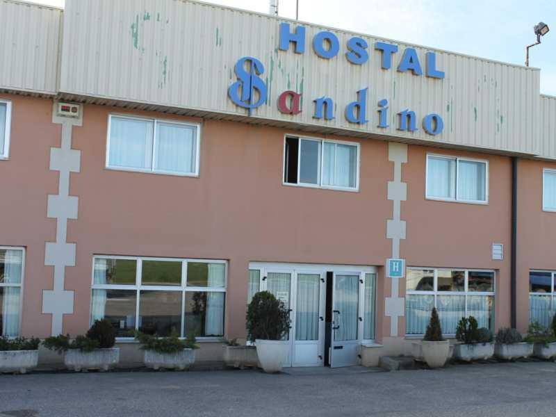 Hostal Sandino Villodrigo Extérieur photo